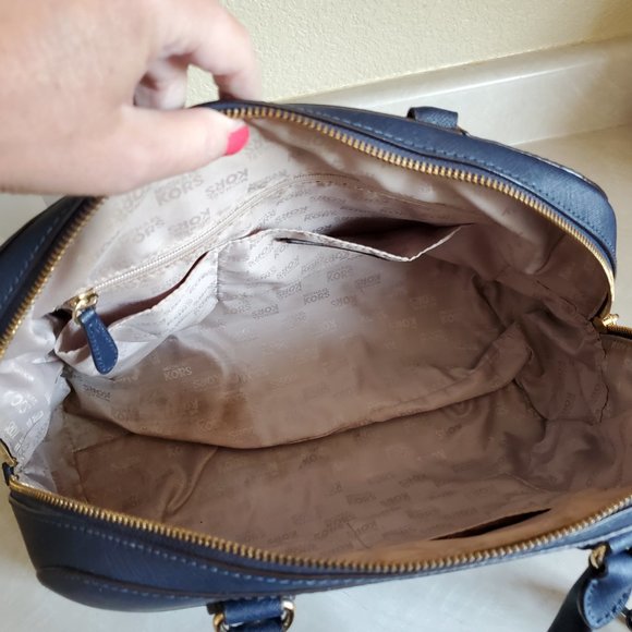 Michael Kors Navy Blue Leather Shoulder Bag Purse - Picture 14 of 16